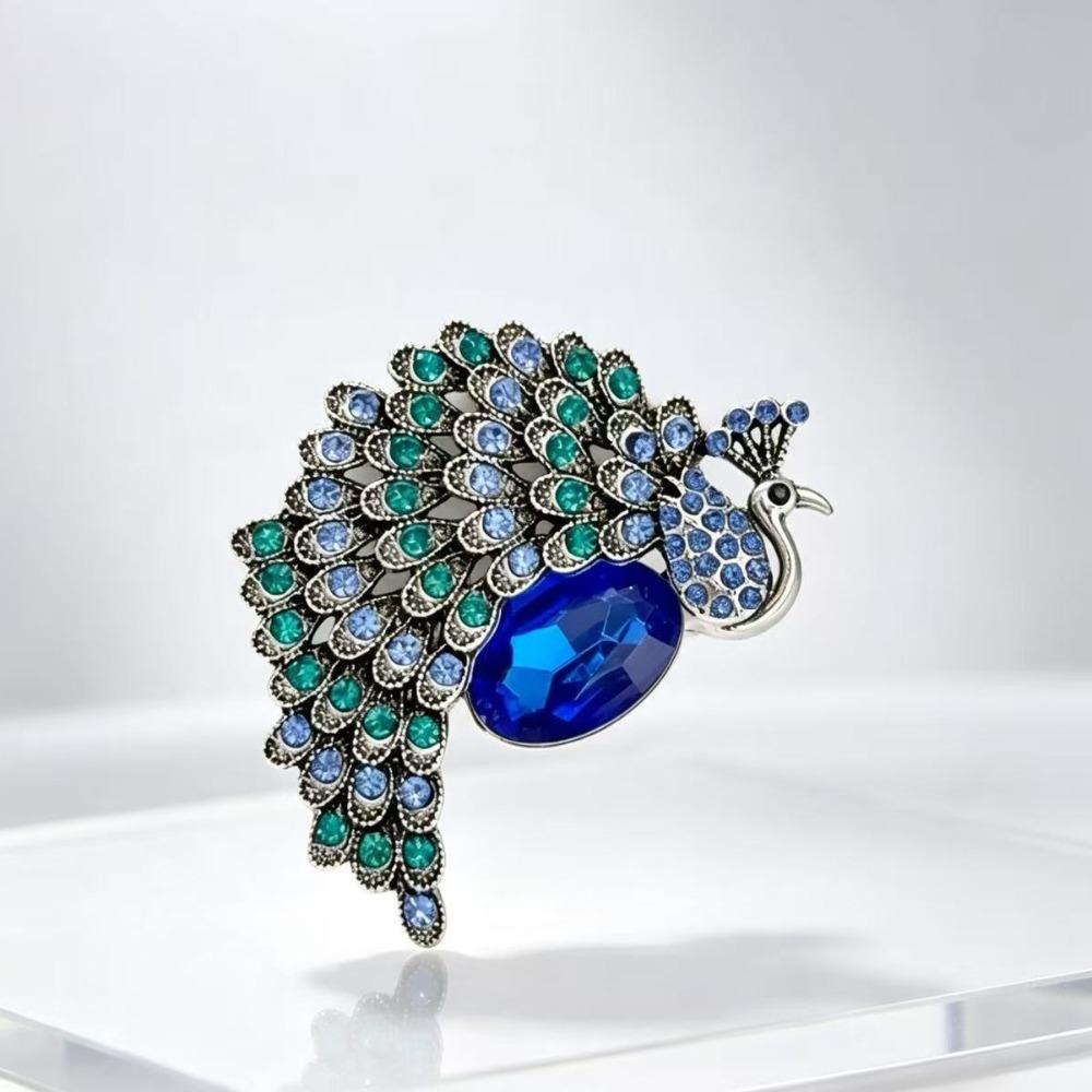 Diamond Butterfly Versatile Simple Brooch Flower Anti-light Pin Clothing Accessories Corsage