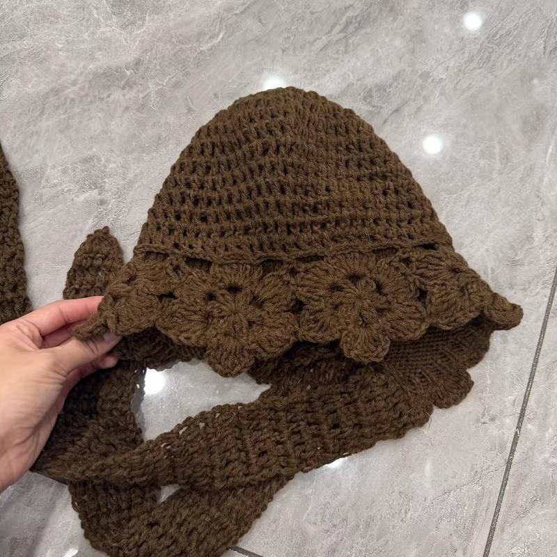 Cute age-reducing lace thin wool hat female versatile Internet celebrity knitted doll hat irregular one-piece scarf winter