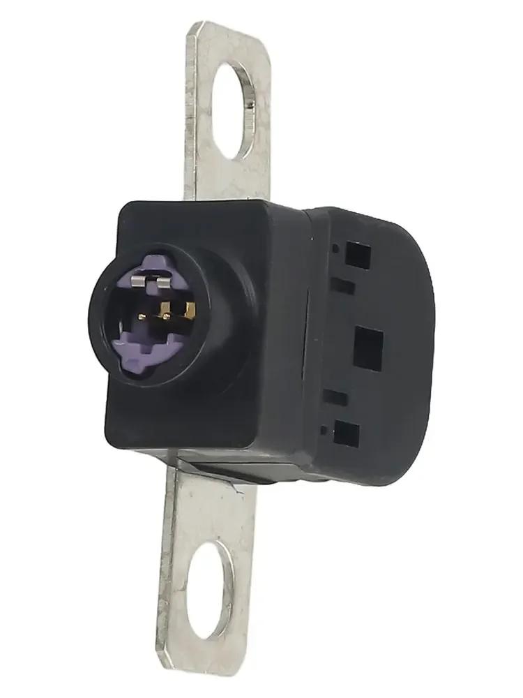 NCS Battery Fuse Box Overload ProtReferenc Notice: Please Double CS Battery Fuse Box Overload PrCS Battery Fuse Box Overload Pr