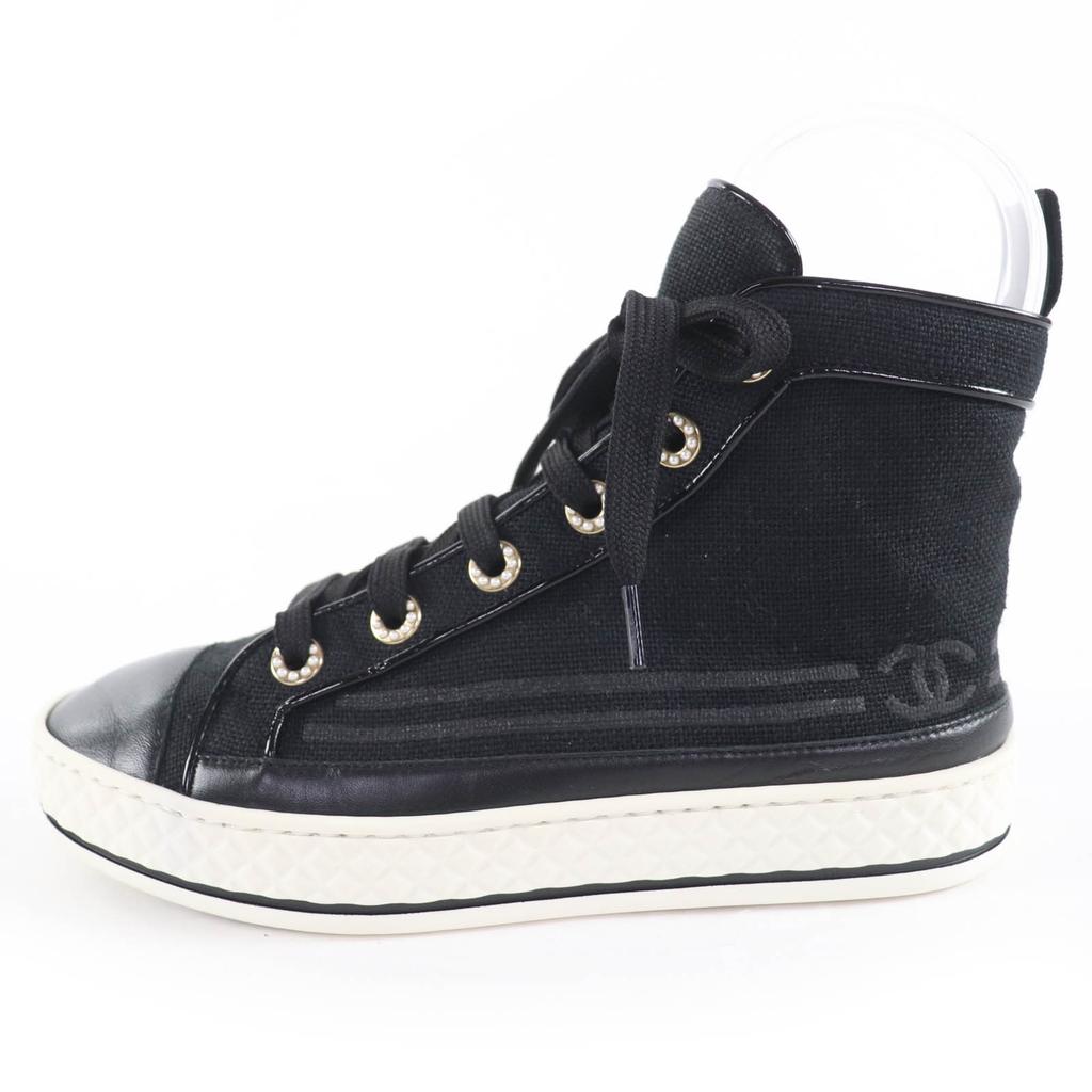 Great CHANEL sneakers COCO Mark Canvas and Leather with Faux Pearl 35 G34222 Used