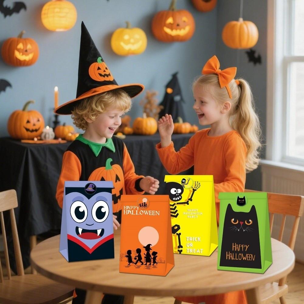 24pcs Pumpkin Bat Patterns Party Favor Bags Flat Design Goodie Paper Bags Souvenir Gifts
