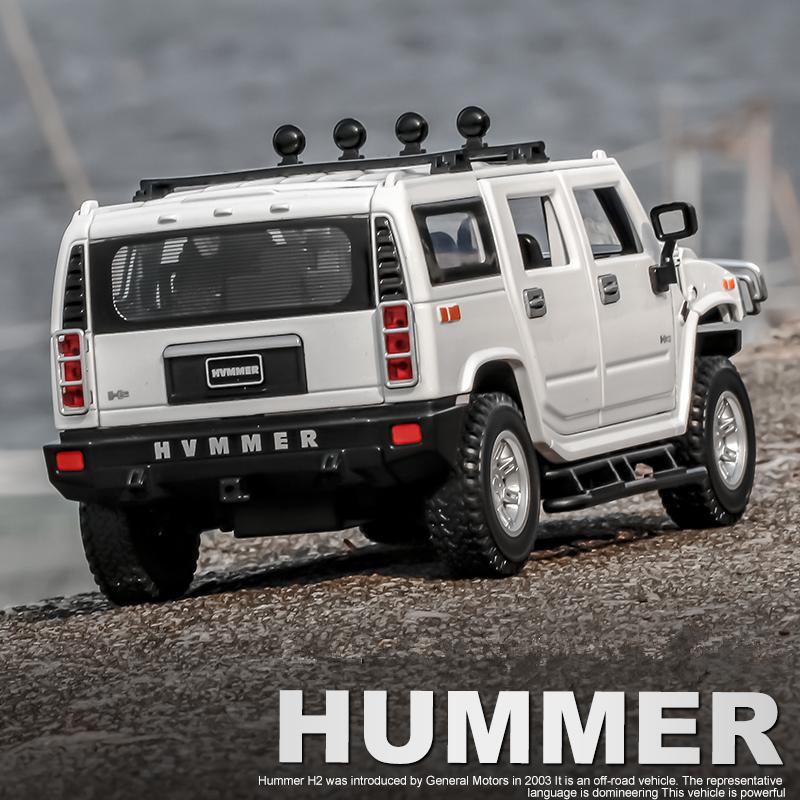 1/24 HUMMER H2 Alloy Car Model Diecast Metal Toy Off-road Vehicles Model Sound and Light Simulation Collection Children Toy Gift