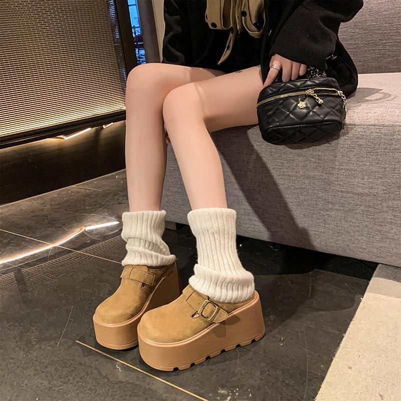 Fashion 2025 New 9cmThick Platform Boots Designer Slipper Casual Flats Slide Female Walking Fashion Loafers Winter Ankle Boots Women