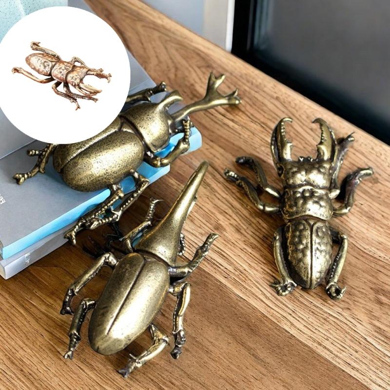 Elegant Antique Alloy Insect Miniature Statue Premium Collectible Ornament For Study Room Home Office Decors Gift