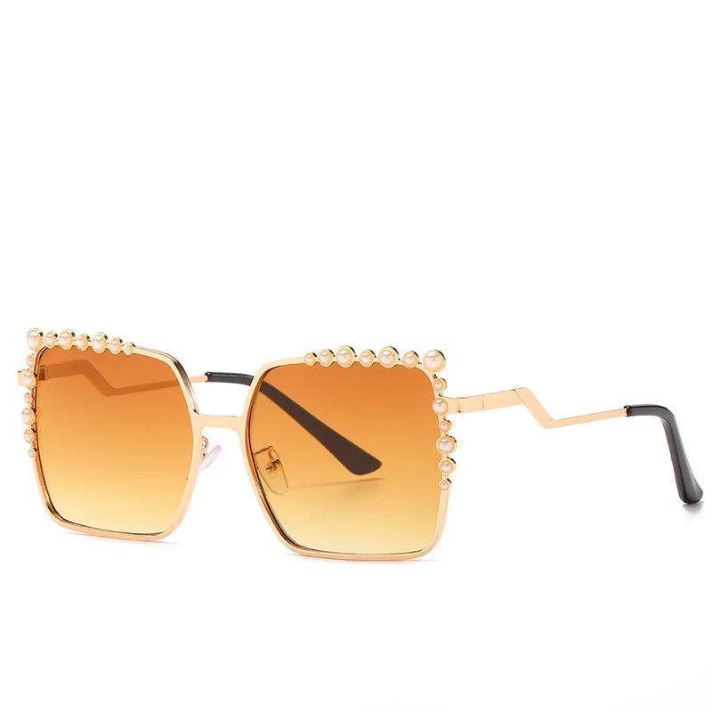 Oversized Square Sun Glasses Ladies New Luxury Pearl Sunglasses Women Brand Designer Fashion Shades Big Frame Eyewear