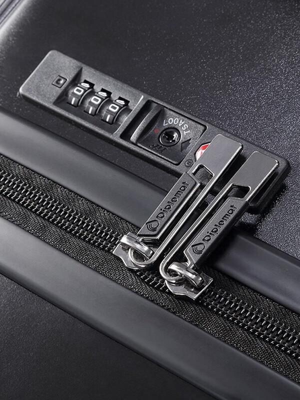 Diplomat Hardshell Carry-On Spinner Luggage