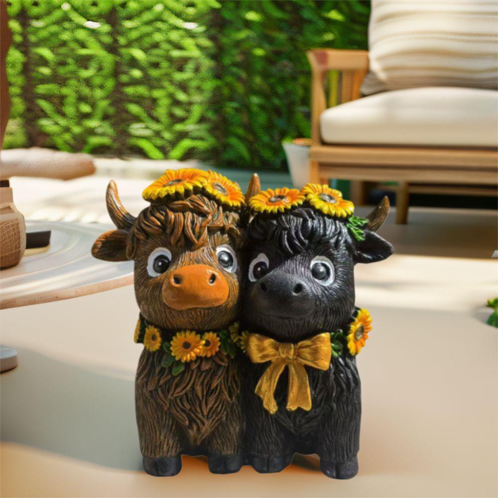 Resin Highland Cow Figurines Spring Sunflower Calf Lovers Gifts Scottish Cow Statue  Garden Decor
