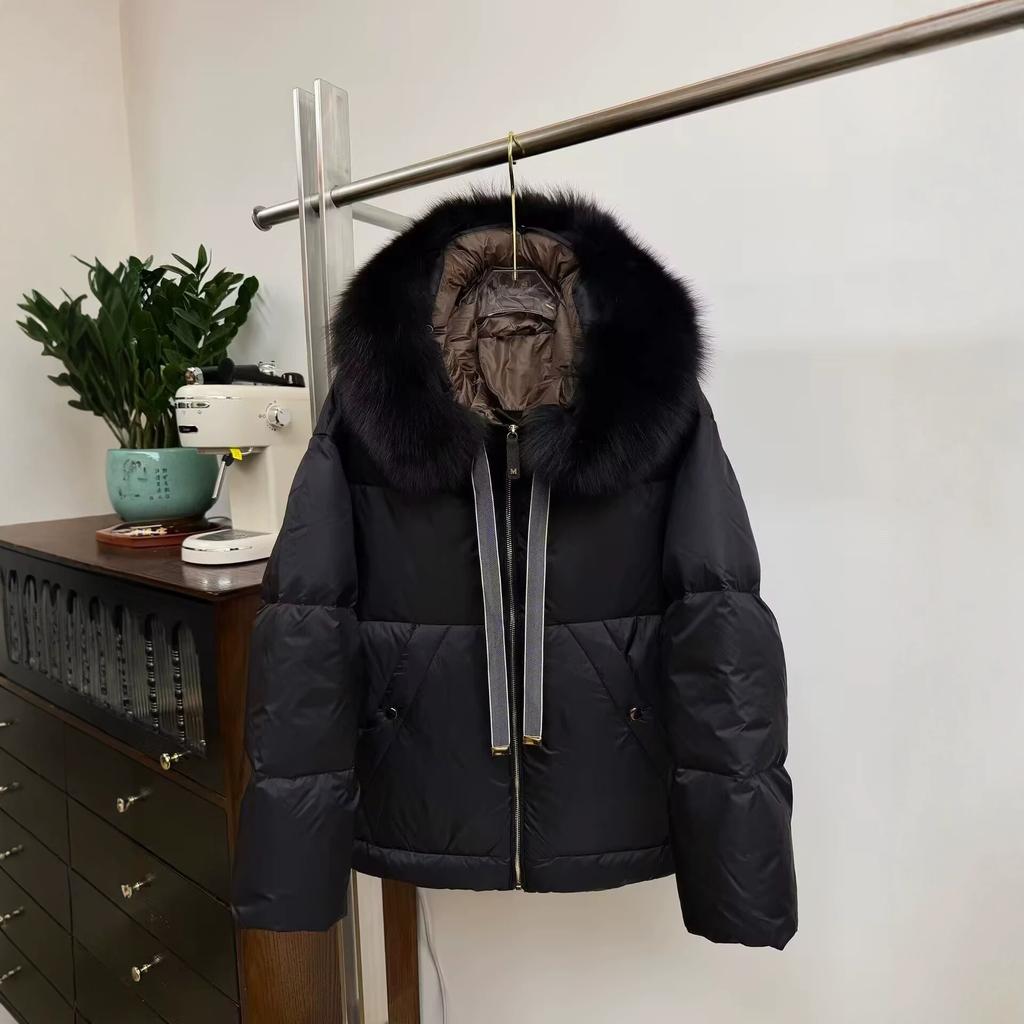 Autumn and Winter New Real Fur Collar Hooded Down Jacket Women's European Goods Short Thickened Warm Jacket Webbing Drawstring