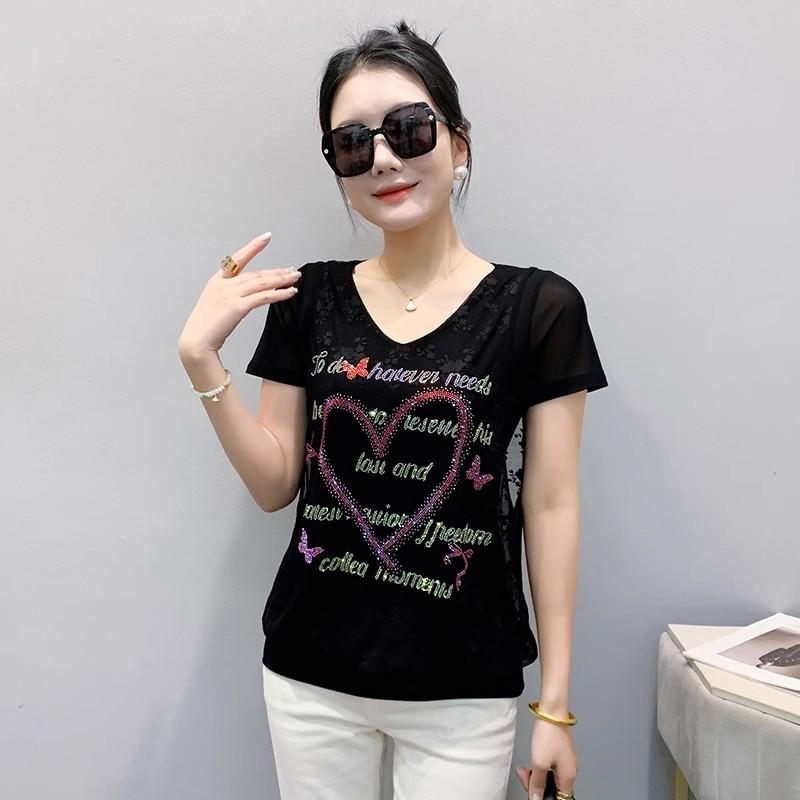 Summer New Short Sleeve Sexy Lace Letter Heart T-shirt Shirt Women Casual V-Neck Hot Diamonds Tees Ladies Elegant Pullover Tops