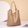 Leisure Large-capacity Tote Bag, Fashionable Cowhide Shopping Bag, Crossbody Bag for The Arm, Women's Bag