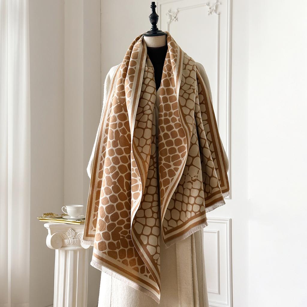 New Design Winter Cashmere Scarf Women Elegant Warm Pashmina Blanket Poncho Scarves Female Leopard Print Shawl Bufanda