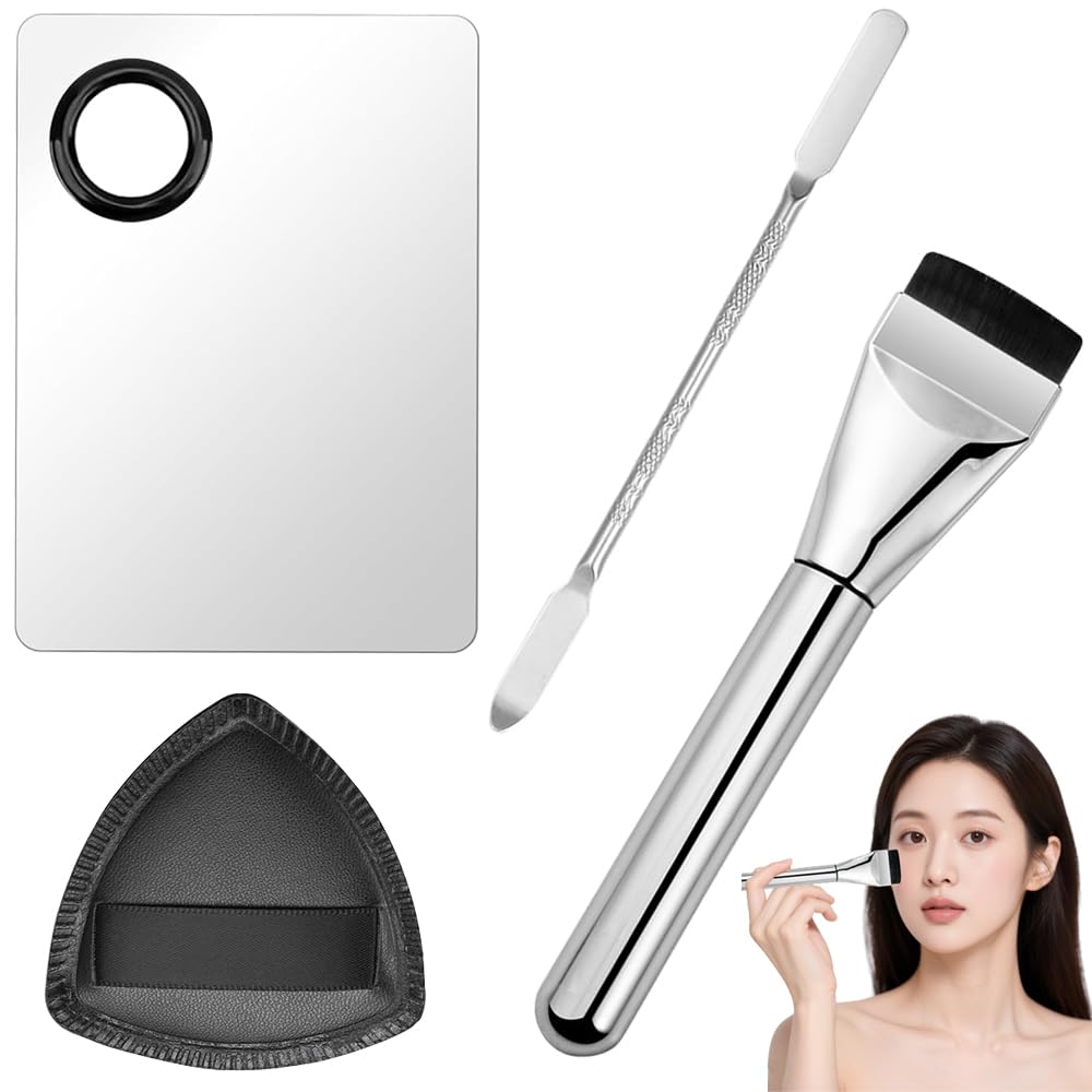 Set of 4 foundation flat makeup and triangular sponge puffs for wet or dry Features a scraper design for portable makeup Includes a flat foundation
