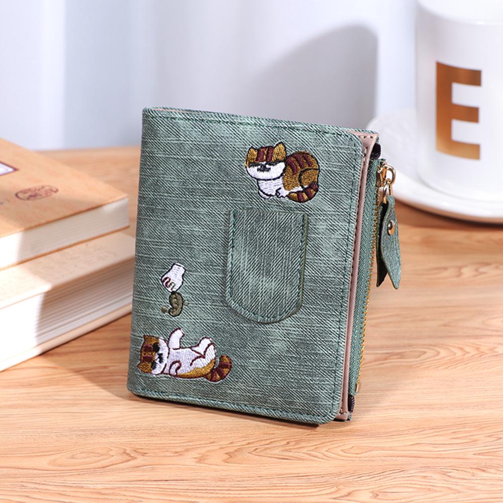 

Women s Large Capacity Cat Embroidery Multi-Card Bifold Wallet темно-зеленого