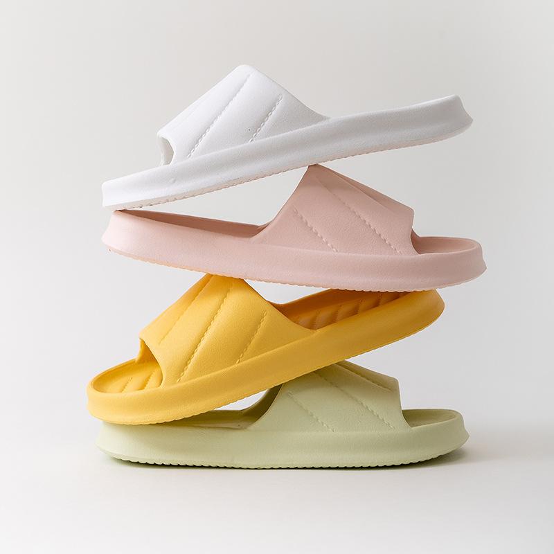 

Qidashun s new summer sandals home shoes, men s and women s indoor foam lightweight couple s home slippers 38-39 чорний