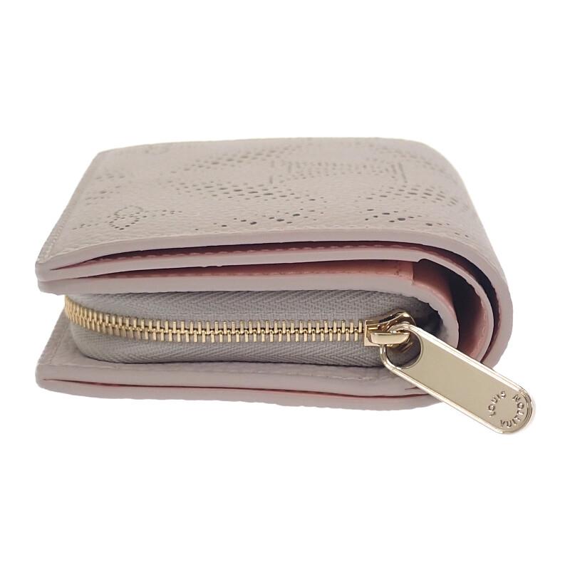 Louis Vuitton M13470 Bifold Wallet Bloom Grey/pink Monogram Mahina Women