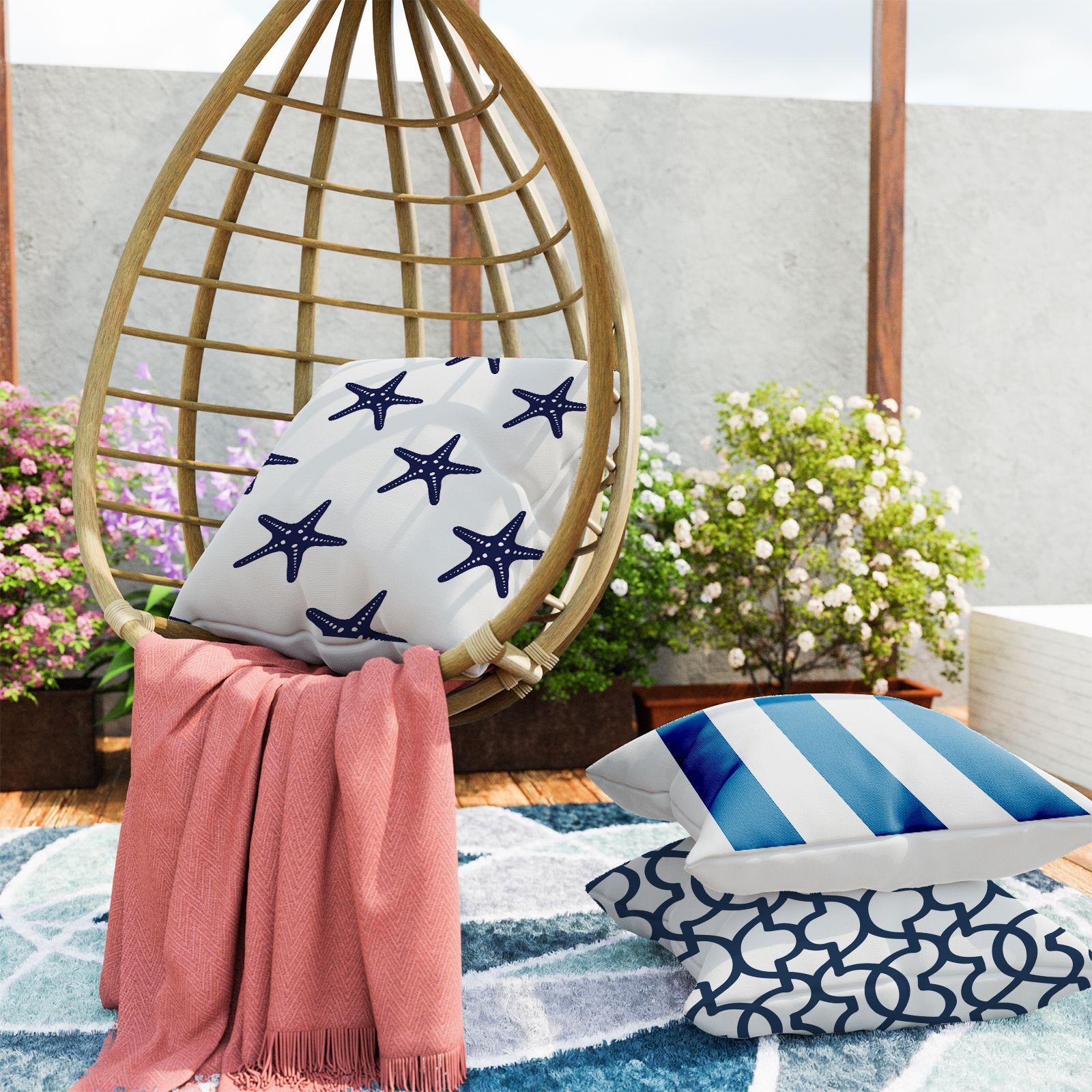 

Blue Geometric Line Pillow Case Simple Plush Cushion