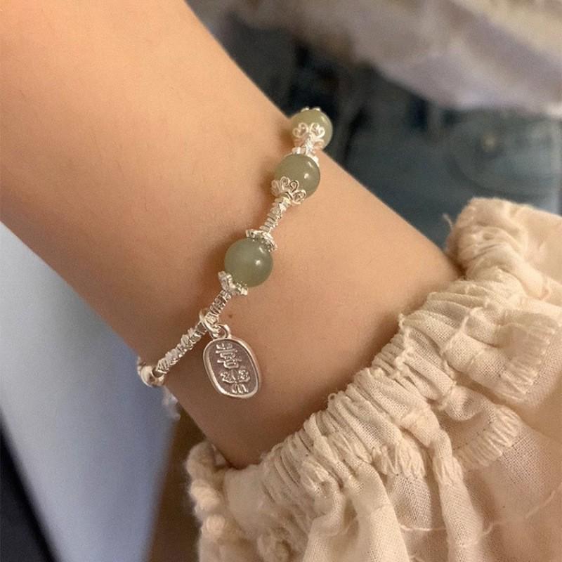 Korean Freshwater Pearl & Sterling Silver Bracelet for Women – High-Gloss, Versatile, and Elegant Hand Jewelry