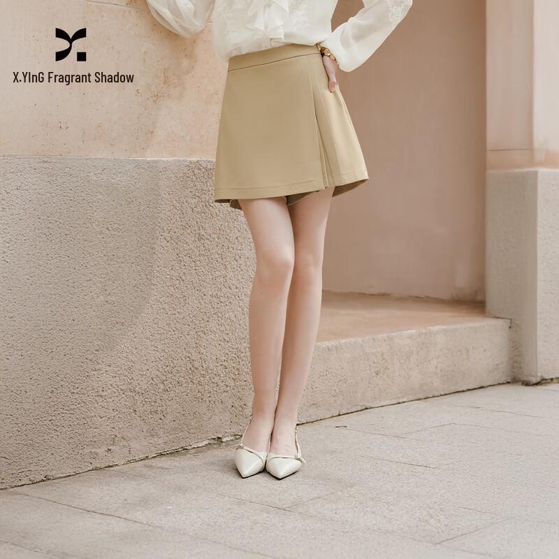 Women s Commuter High-Waisted A-Line Skort M