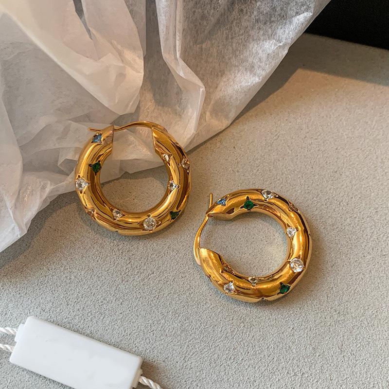 Boucles d'oreilles rondes tendance en acier inoxydable couleur or cristal pour femmes Zircon imitation métal boucle d'oreille fête quotidien zircon