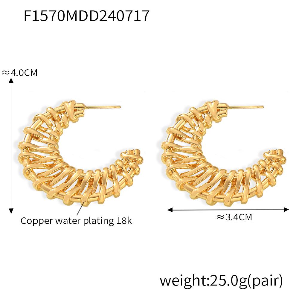 Simple Moon Weaving Irregular C-shaped Stud Earrings Retro Hollow Design Copper Material Plated 18k Gold Jewelry Women