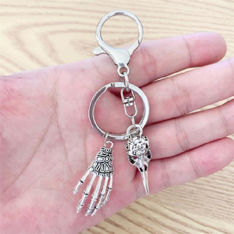 Stylish Bird Head Keychain Skull Claw Key Chain Creative Souvenir for Women Men Easily Attaching to Keys Backpacks
