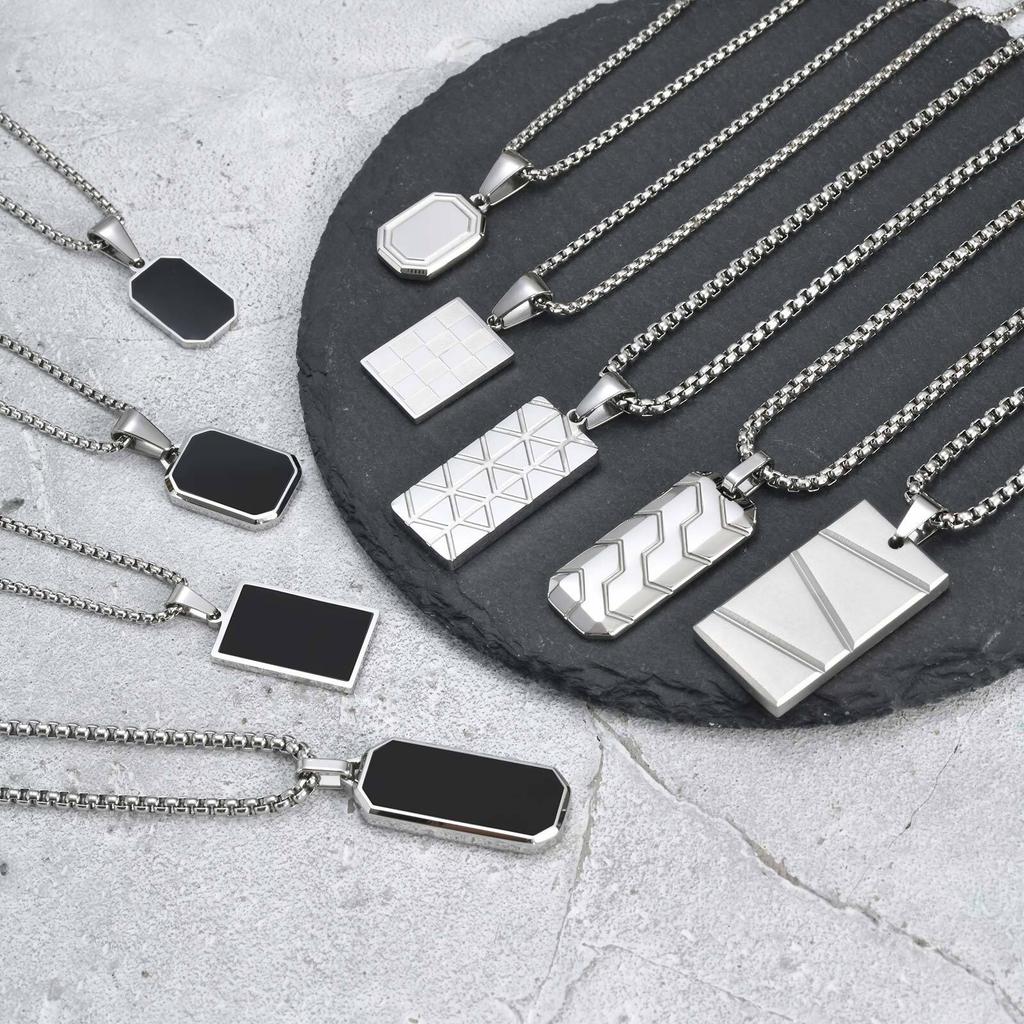 Vnox Piccoli Ciondoli Medagliette Militari Collane per Uomo Ragazzi, Acciaio Inossidabile Colore Nero Argento Medaglietta Militare con Catena a Scatola Regalo per Lui