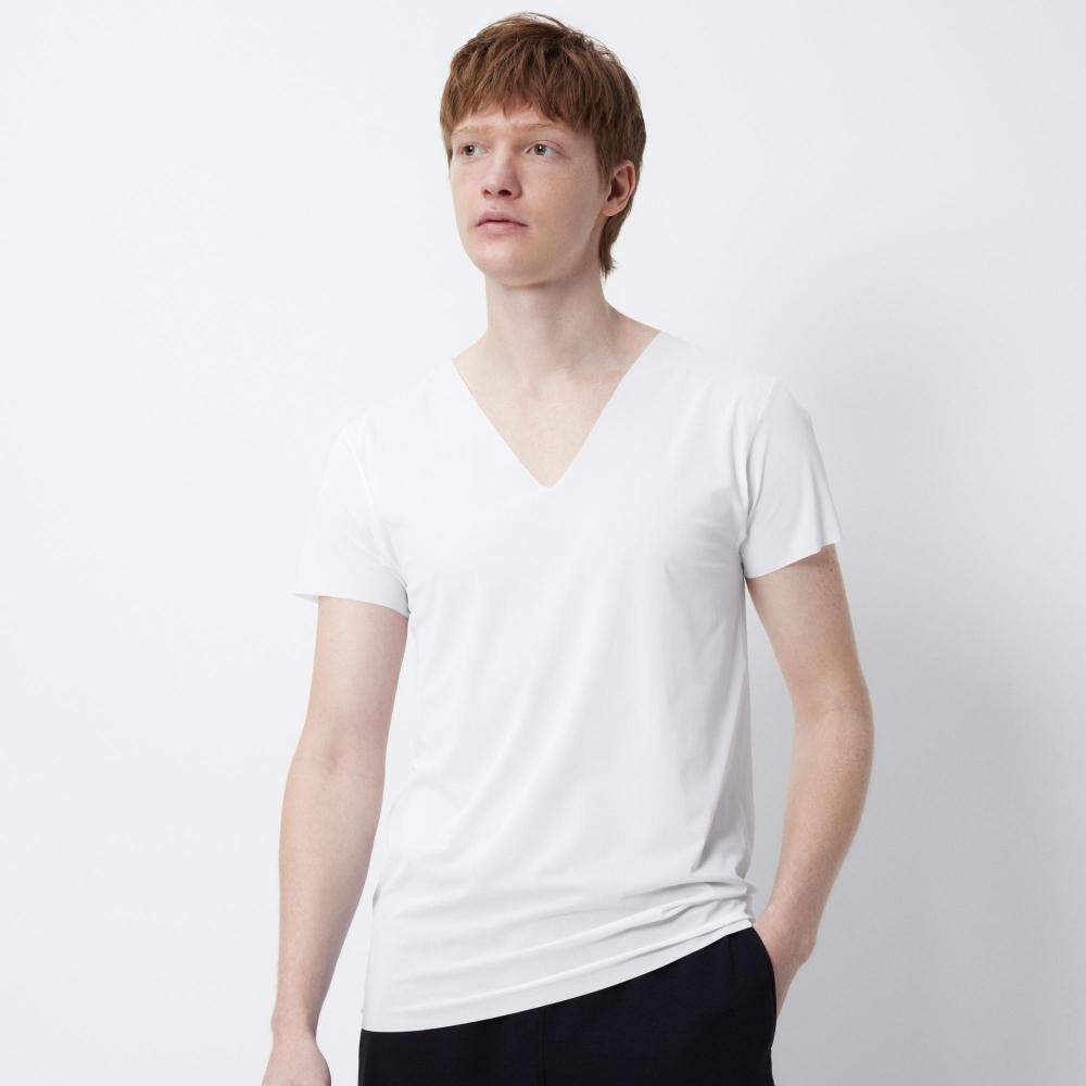 Uniqlo Japan Air RhyThm DeodoranT Mesh V Neck T shirT  shorT sleeVe 