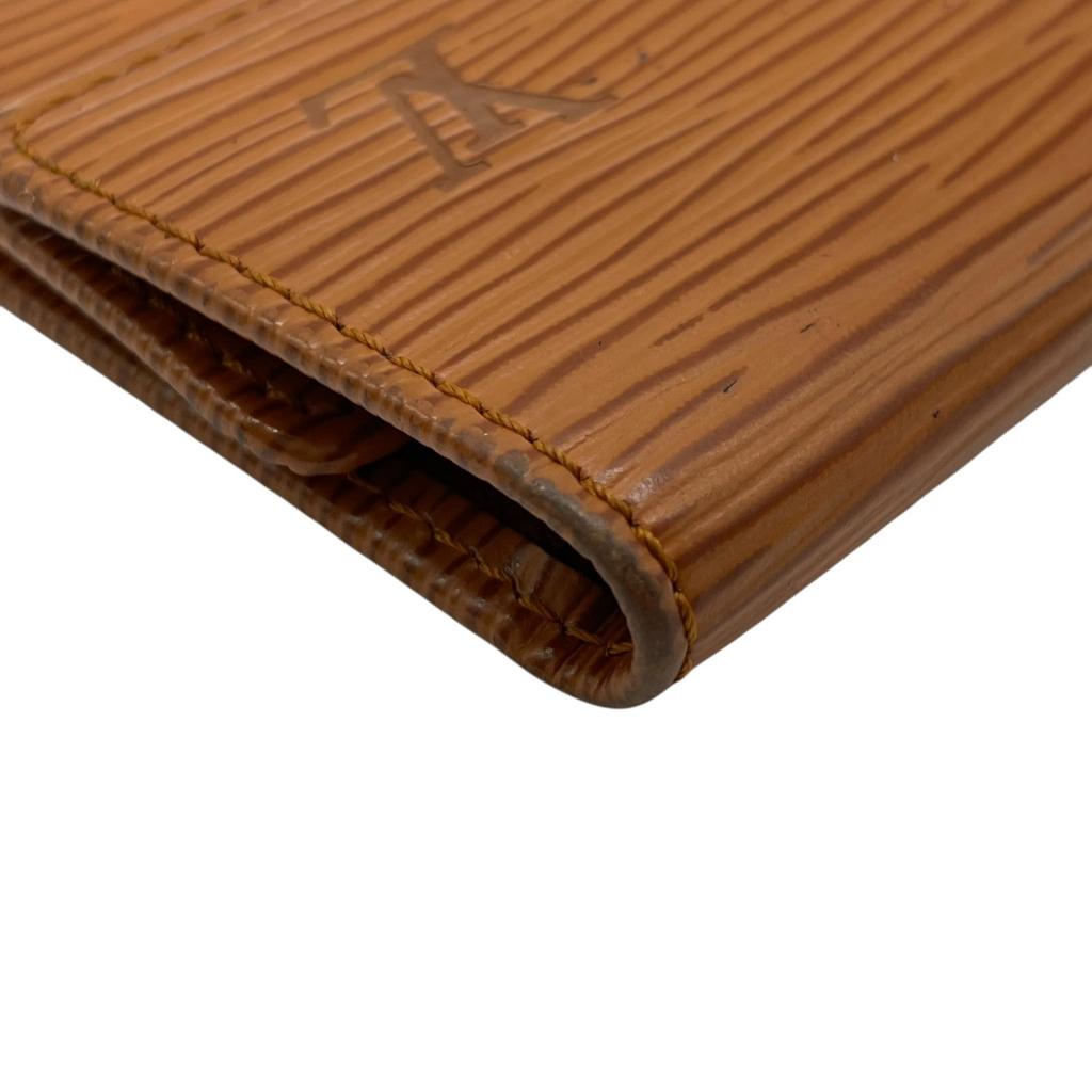 Used LOUIS VUITTONKey holder  Brown leather unisex