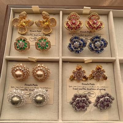 Exquisite Multi-Colored Flower Clusters Shining Zircon Stud Earrings Light Luxury High-End Earrings Elegant Temperament Versatile
