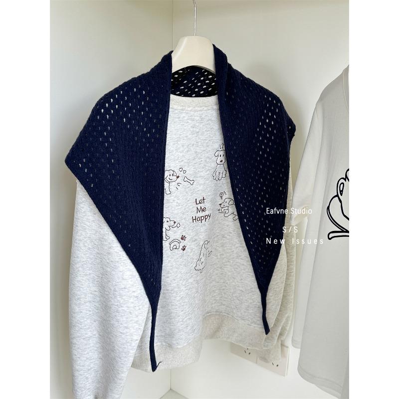 Solid Color Shawl Scarf Women's Warm Autumn and Winter Outerwear with Hollowed Out Knitted Fabric