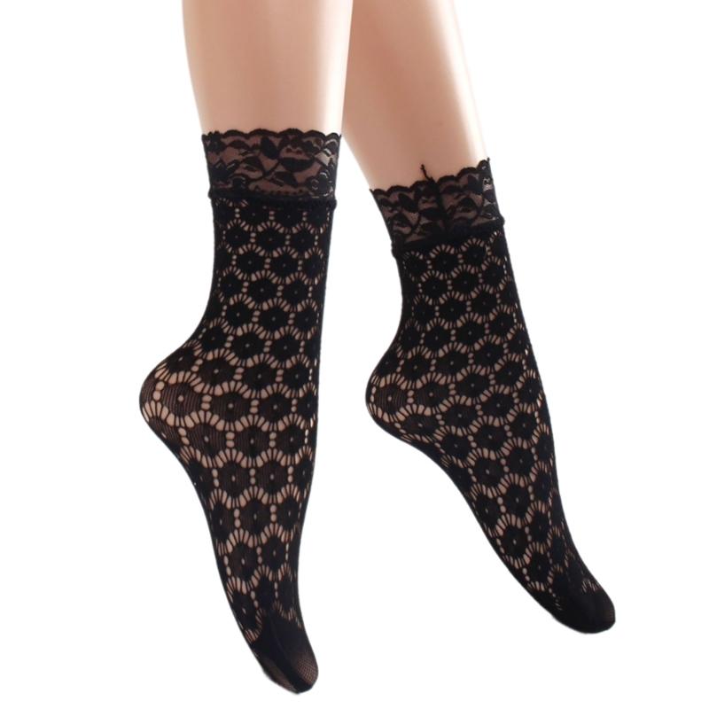 Breathable Fishnet Patterned Ankle Socks for Women Fashionable Hollowout Design with Lace Trim Short Crew Socks Hosiery