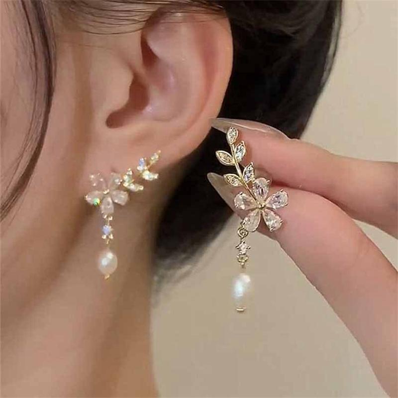 Exquisite Leaves Crystal Flower Stud Earrings For Women AAA Zircon Rose Butterfly Tassel Earring Bride Wedding Party Zircon