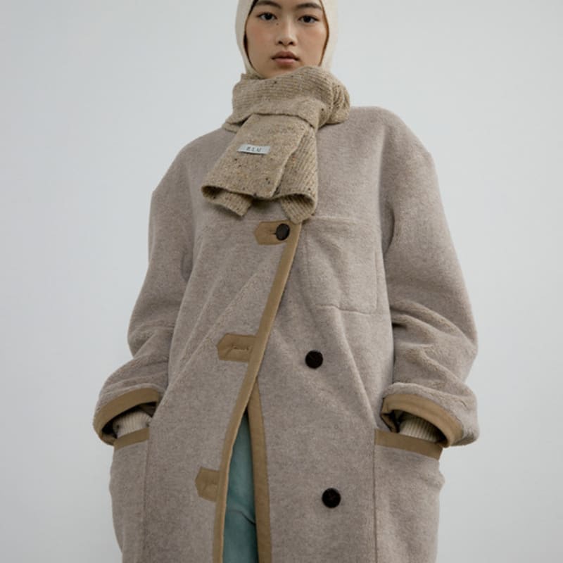 IULAI Popcorn wool muffler Beige