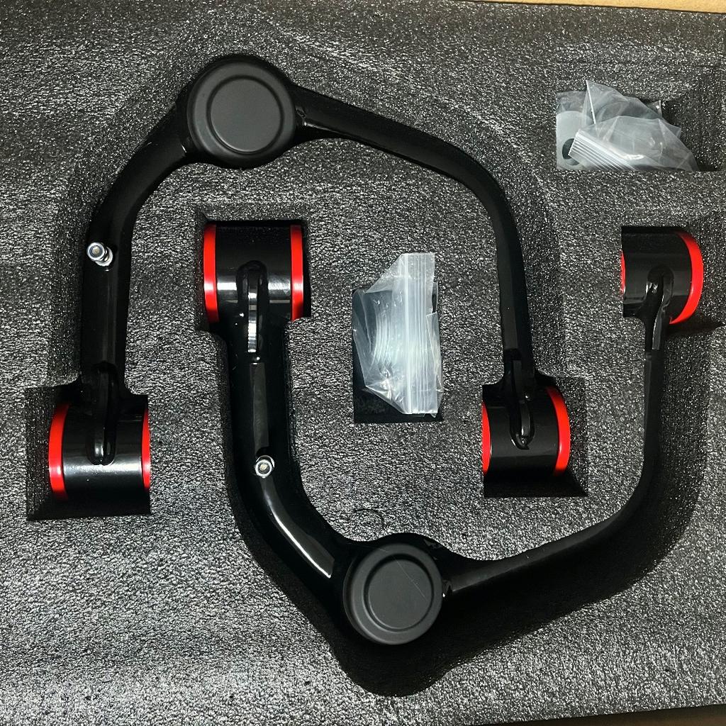2-4 Inch Lifting Front Upper Control Arm Suitable for Toyota Tandra from 2000 To 2006 and Sequoia from 2001 To 2007