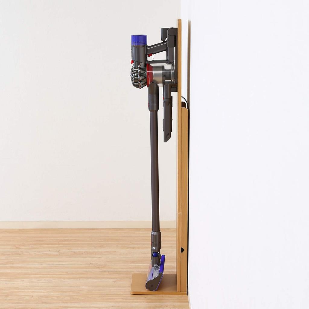 Fuji Boeki Cleaner Stand Vacuum Cleaner Storage Width 24cm Natural Wood Compatible with Dyson Series 99746