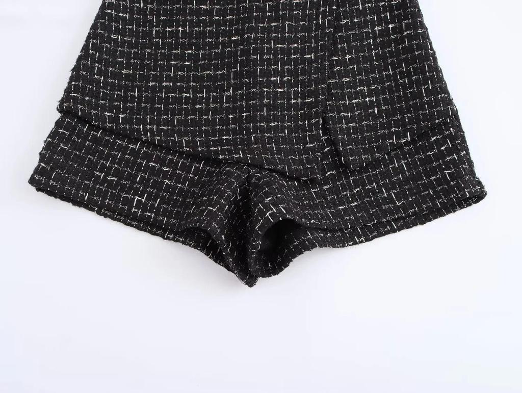 Chic Tweed Set: Vest & Belted High-Waist Shorts