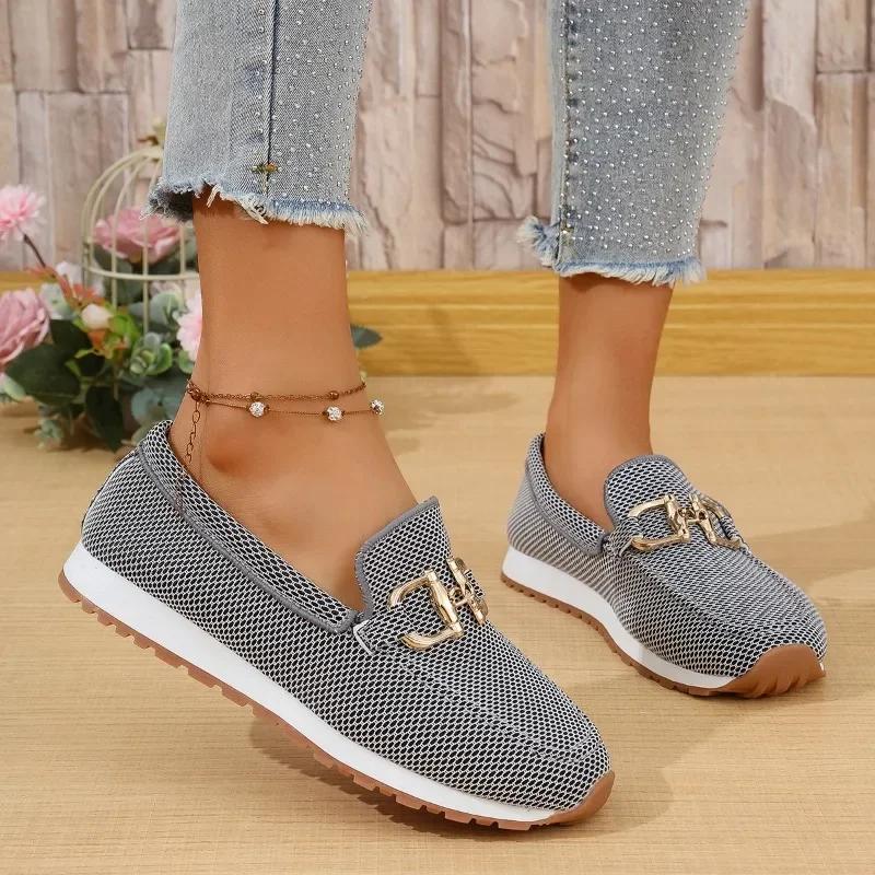 Fashion Women Casual Shoes Fashion Breathable Walking Mesh Flat Shoes Sneakers Women 2025 Gym Vulcanized Shoes White Female Footwear