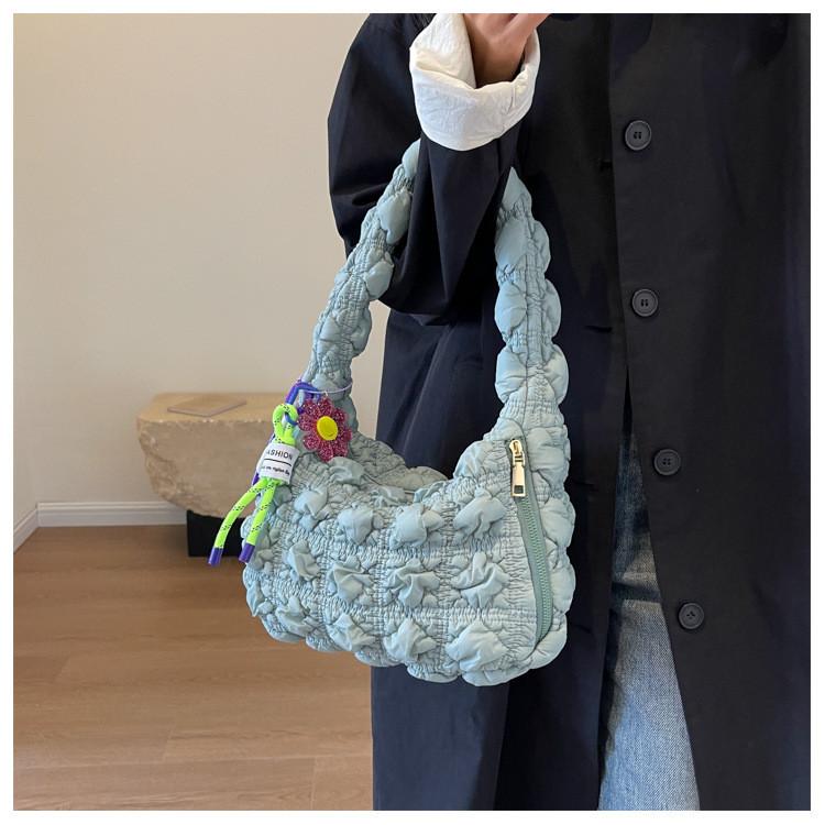 Ielgy Pleated Cloud Bag Trendy Bubble Dumpling Bag Quilted One-Shoulder Fashion Casual Underarm Bag