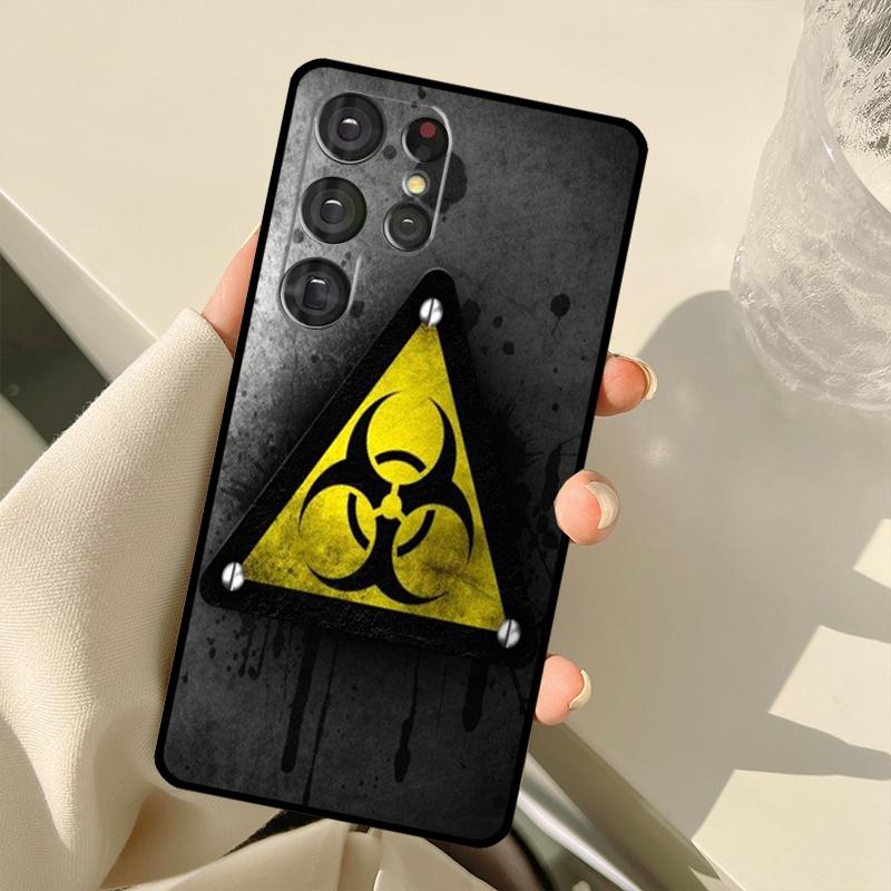 Biohazard Symbol For Samsung Galaxy S23 S22 Ultra S21 S20 FE S8 S9 S10 Note 10 Plus Note 20 Ultra Phone Case
