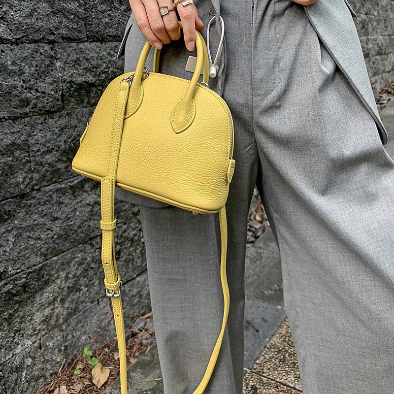 Advanced Niche Hand-held Shell Bag For Women New French Style Top Layer Cowhide Mini Single Shoulder Crossbody Bowling Bag
