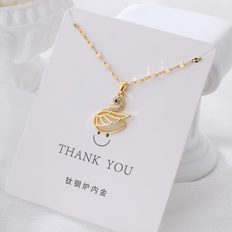 Versatile Luxury Titanium Steel Necklace with a Colorfast Pendant - Simple Niche Design Clavicle Chain for Women.