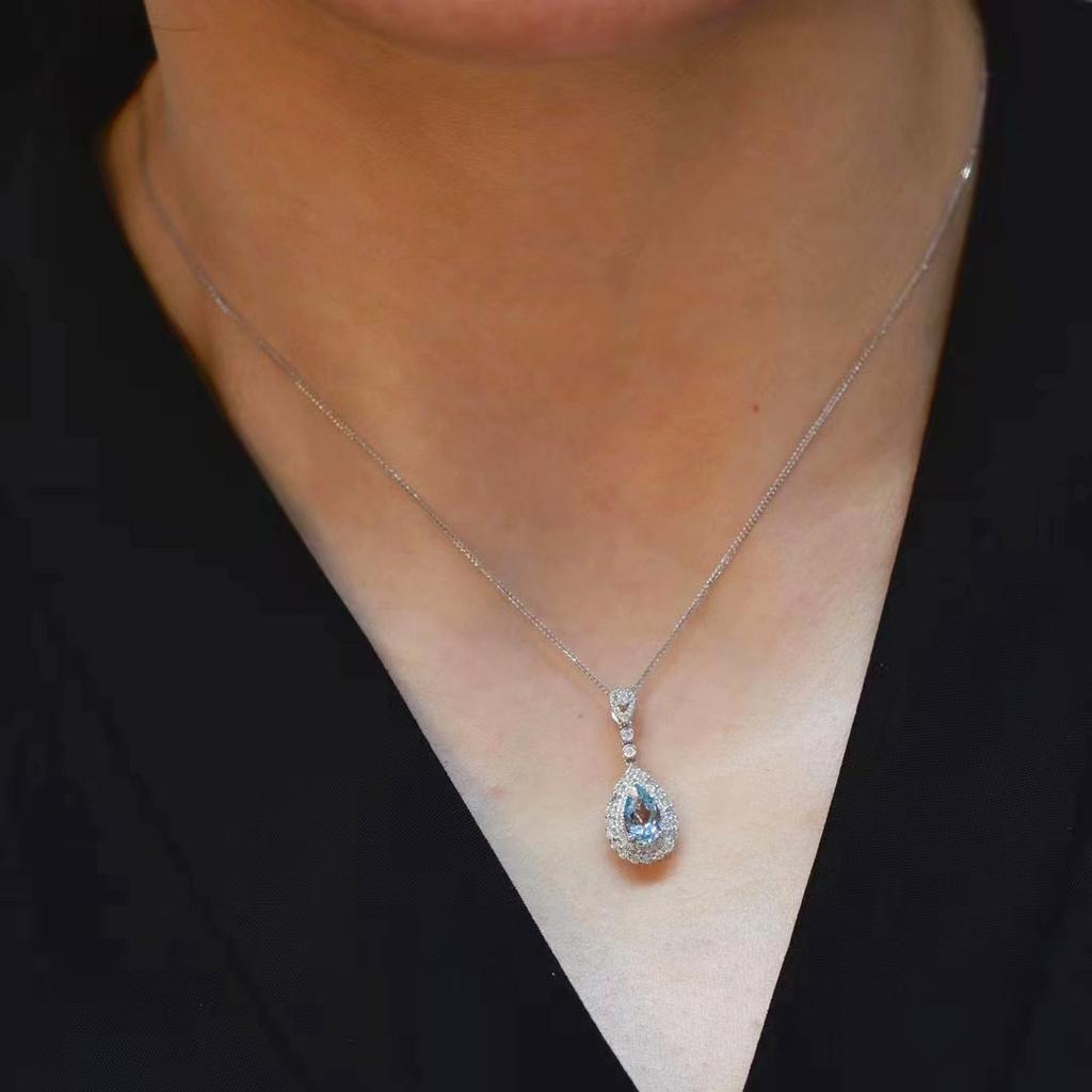 Hellseeblaue Edelstein-Ohrringe für Damen Halskette Luxus Hochwertig und Elegant Voll Diamant Wassertropfen Schmucksets