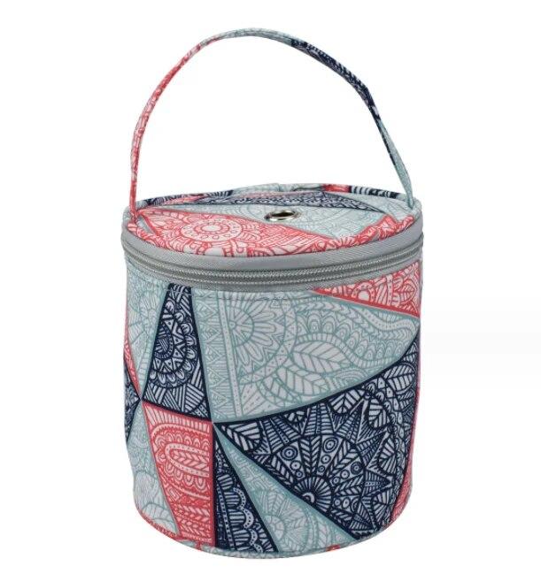 

Round Wool Yarn Handheld Storage Bag Portable Knitting Bag with Its Own Thread Hole Tube Bag Crochet Hook Tool Storage Bag 13x13x15cm