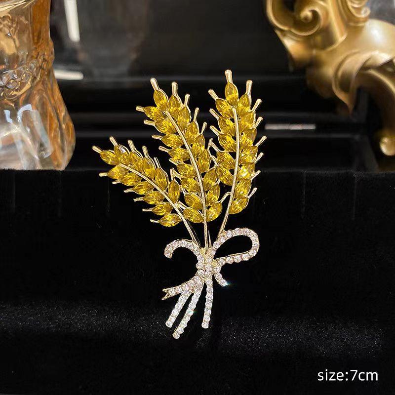New brooch high-end high-end pin exquisite suit corsage wholesale fixed clothes