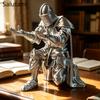 Portapenne Stampato 3D Cavaliere Medievale Statua Guerriero Nero Argento Organizer da Scrivania Decorazione Creativa per Scrivania Ufficio Cancelleria Regalo