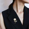 Broche para Mujer Hueco Diseño de Flor Rosa 3D Pin de Aleación Insignia para Trajes Abrigos Jerseys Accesorio de Viaje Diario