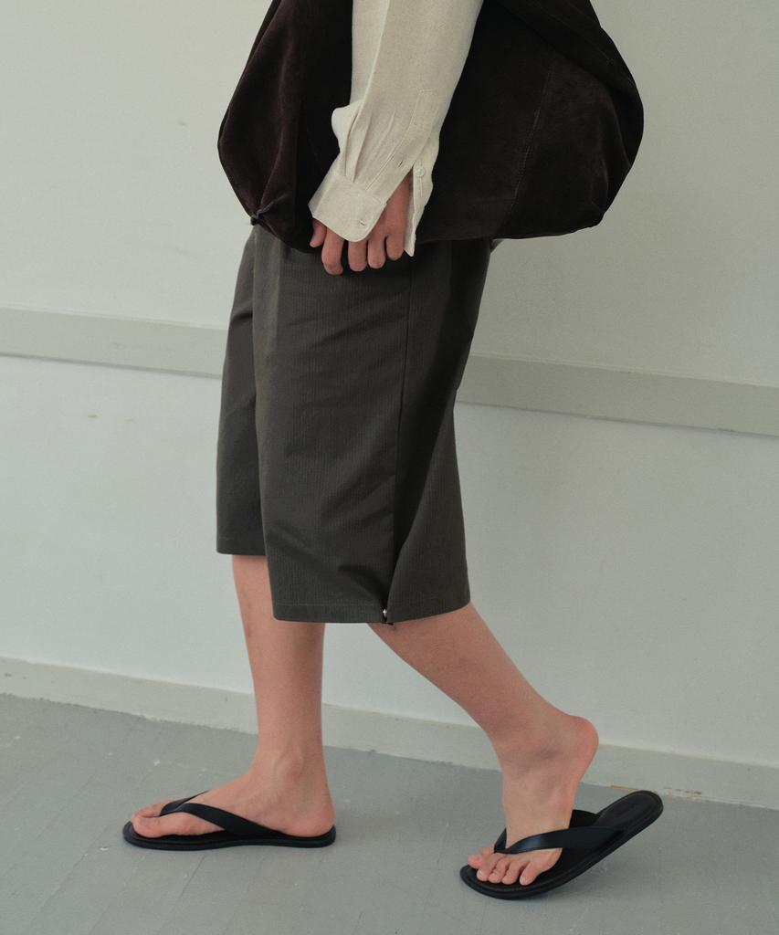 Wednesday Oasis Urban Stripe Bermuda Pants_Khaki(Wb6Pt15)
