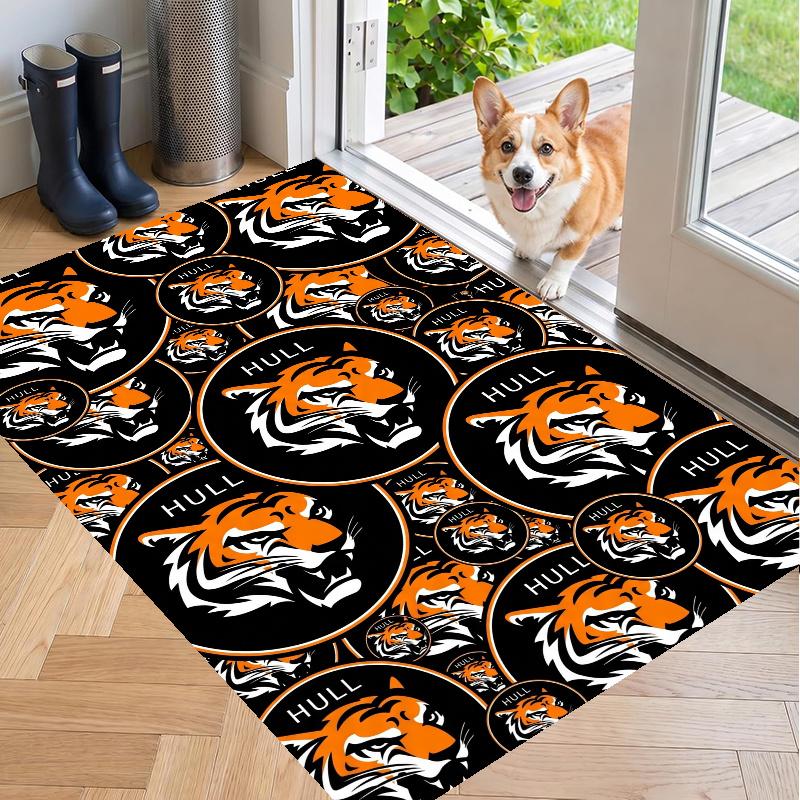 Crystal Velvet Rug with Hull City Design, Soft Non-Slip Floor Mat for Living Room Bedroom Decor