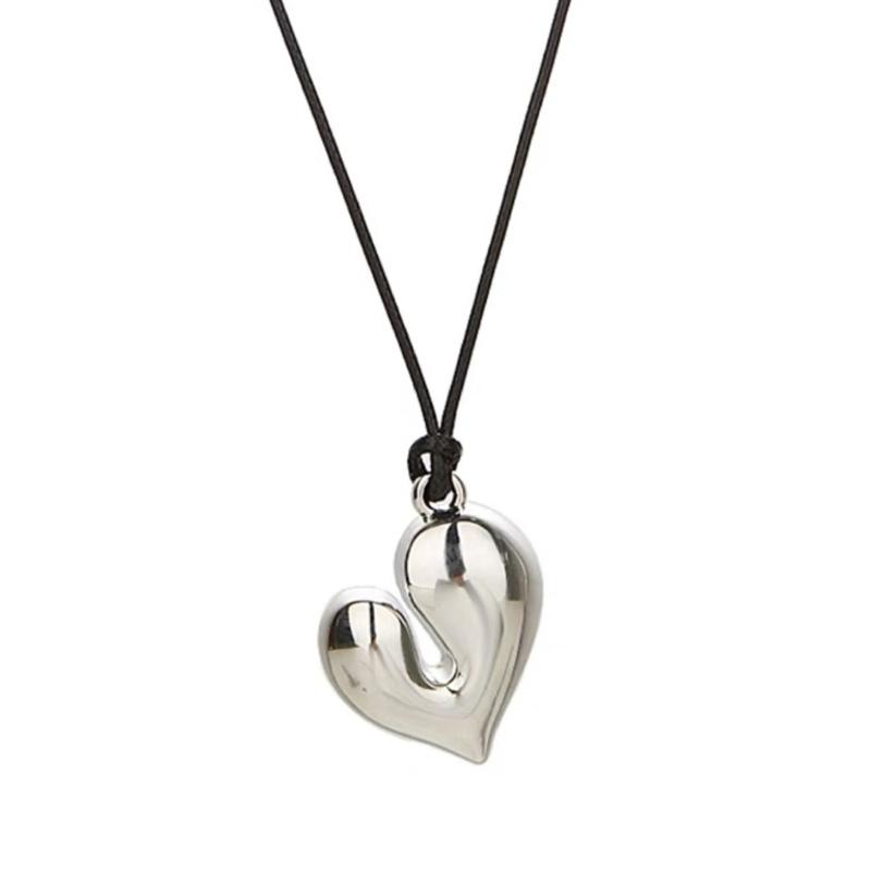 

Adjustable Wax Cord Neck Jewelry Eye Catching Adjustable Neckchain Chic Heart Necklace for Youthful Fashionistas