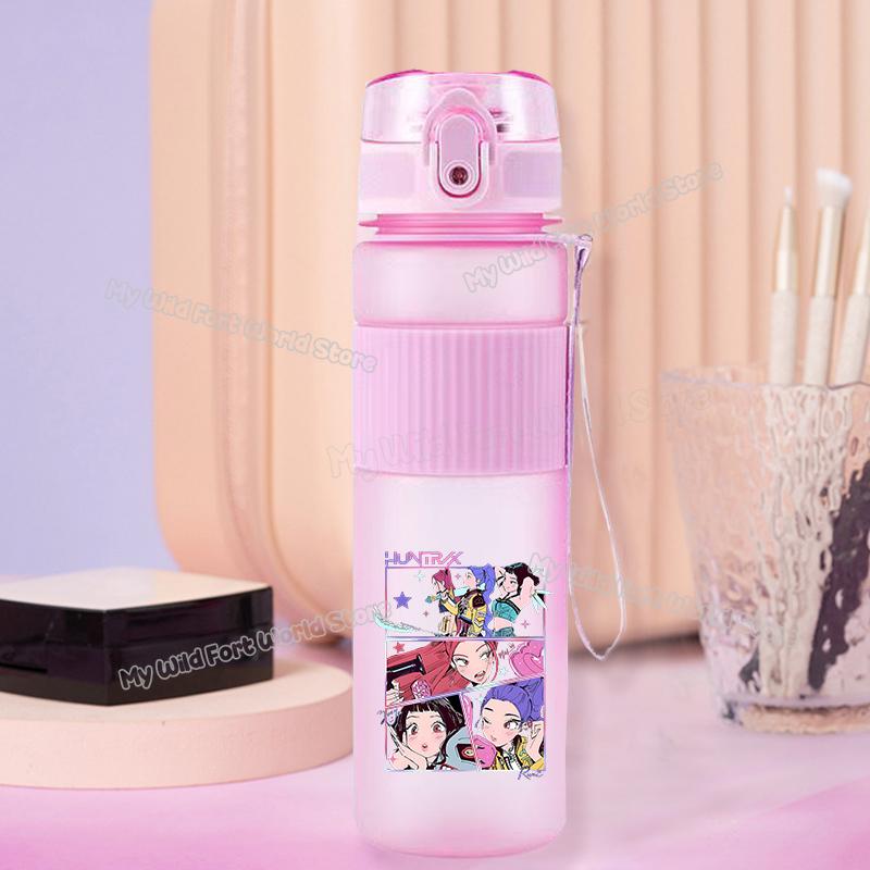 550ml KPop Demon Hunters Kids Sports Water Bottle Rumi Mira Zoey Girl Straw Drink Cup Huntrix Cute Cartoon Bottle Birthday Durable Gift